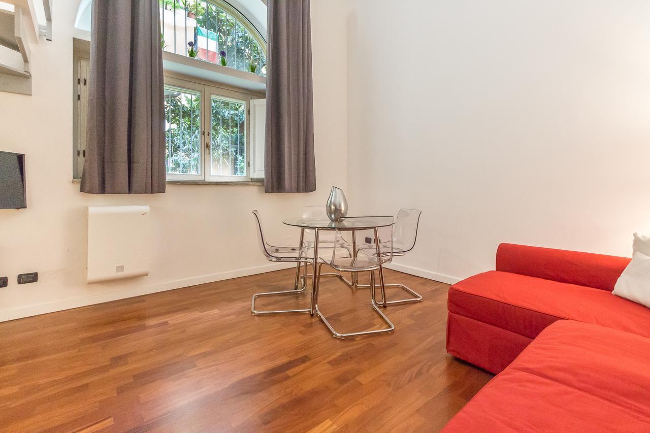 Alessia'S Flat- Portello 2 Milan Bagian luar foto